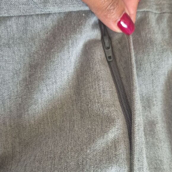 Tommy Hilfiger Men's Classic Gray Dress Pants - Picture 6 of 16